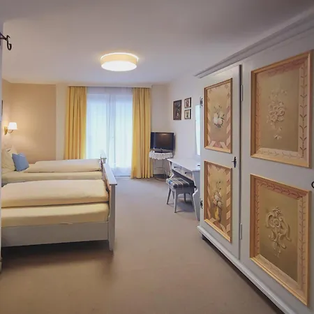 Koller, Haus 3*