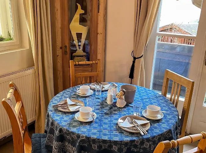 Koller, Pension Haus Kitzbuhel